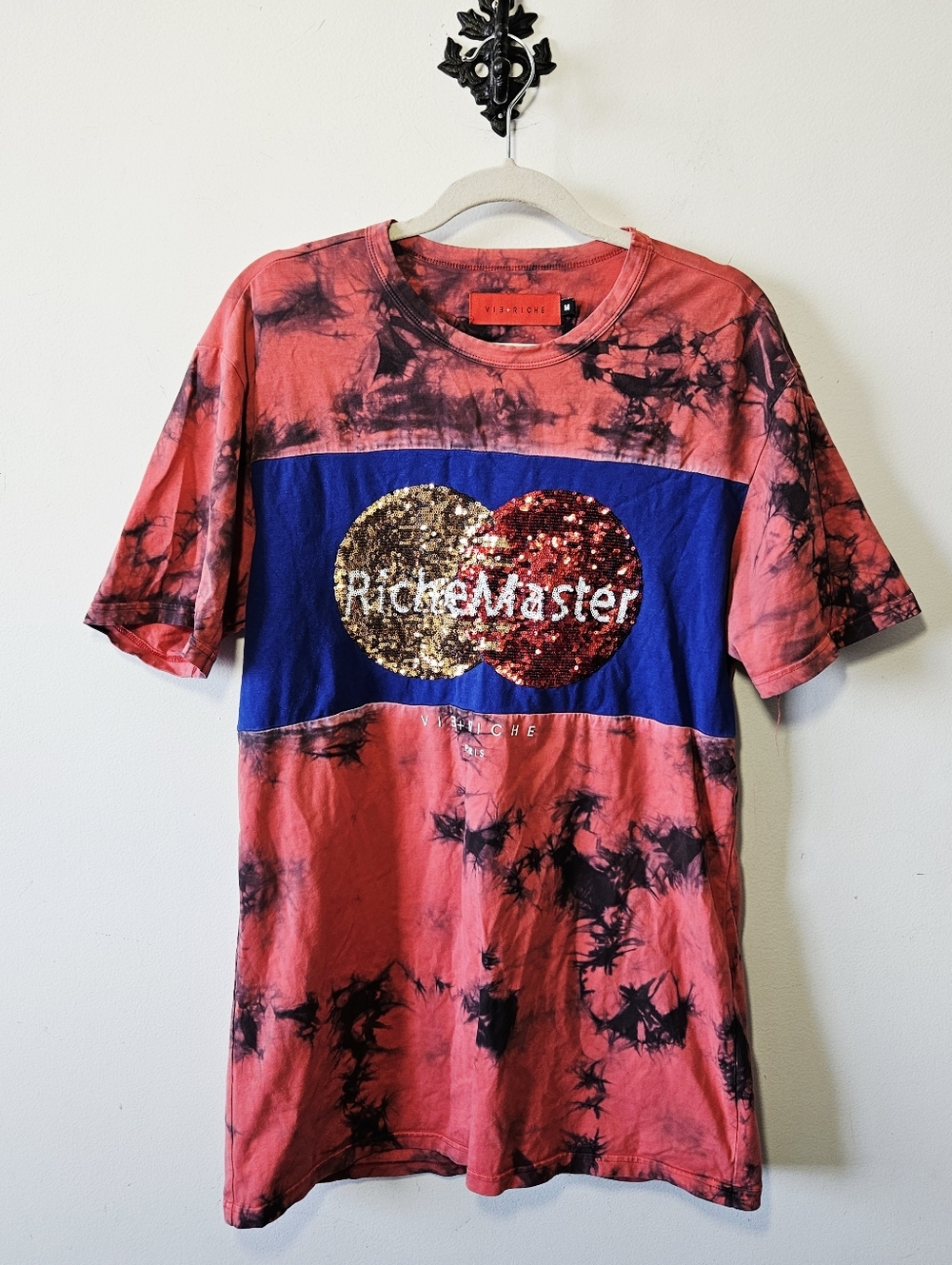 Vie + Riche Paris T Shirt Size M Mastercard Tie Dye Short Sleeve Tee